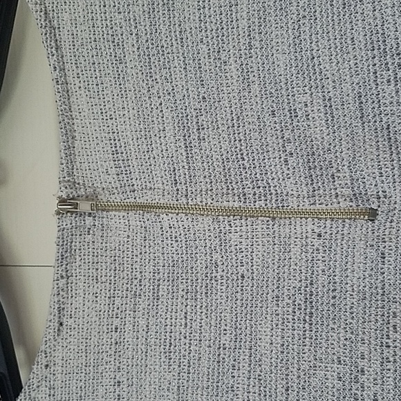 Top - Picture 2 of 6